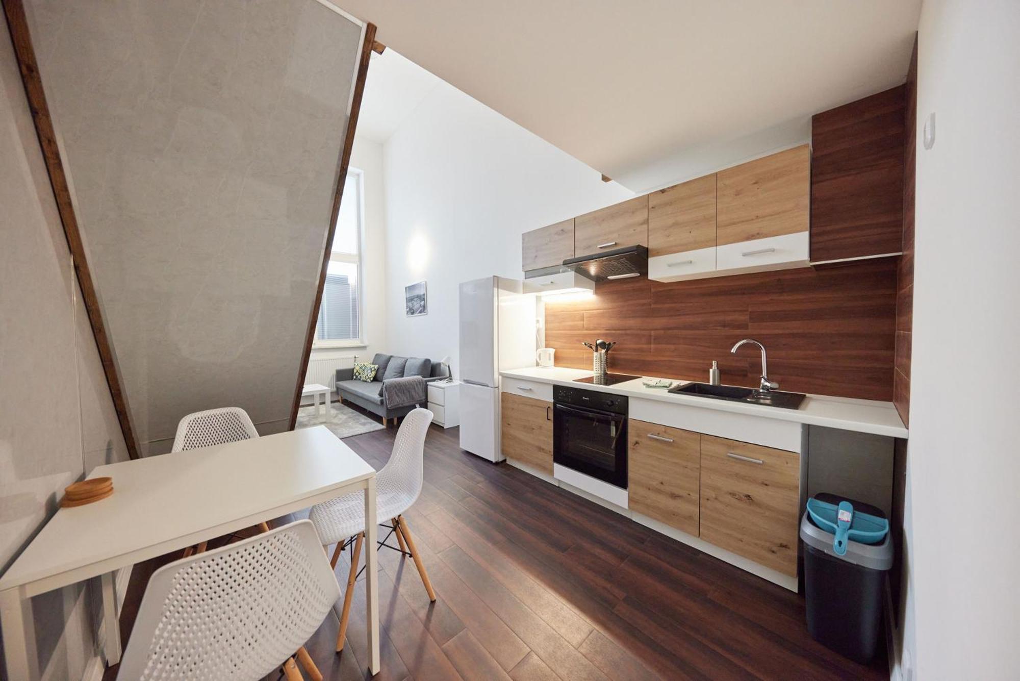 Zlín Block 96 Apartments מראה חיצוני תמונה